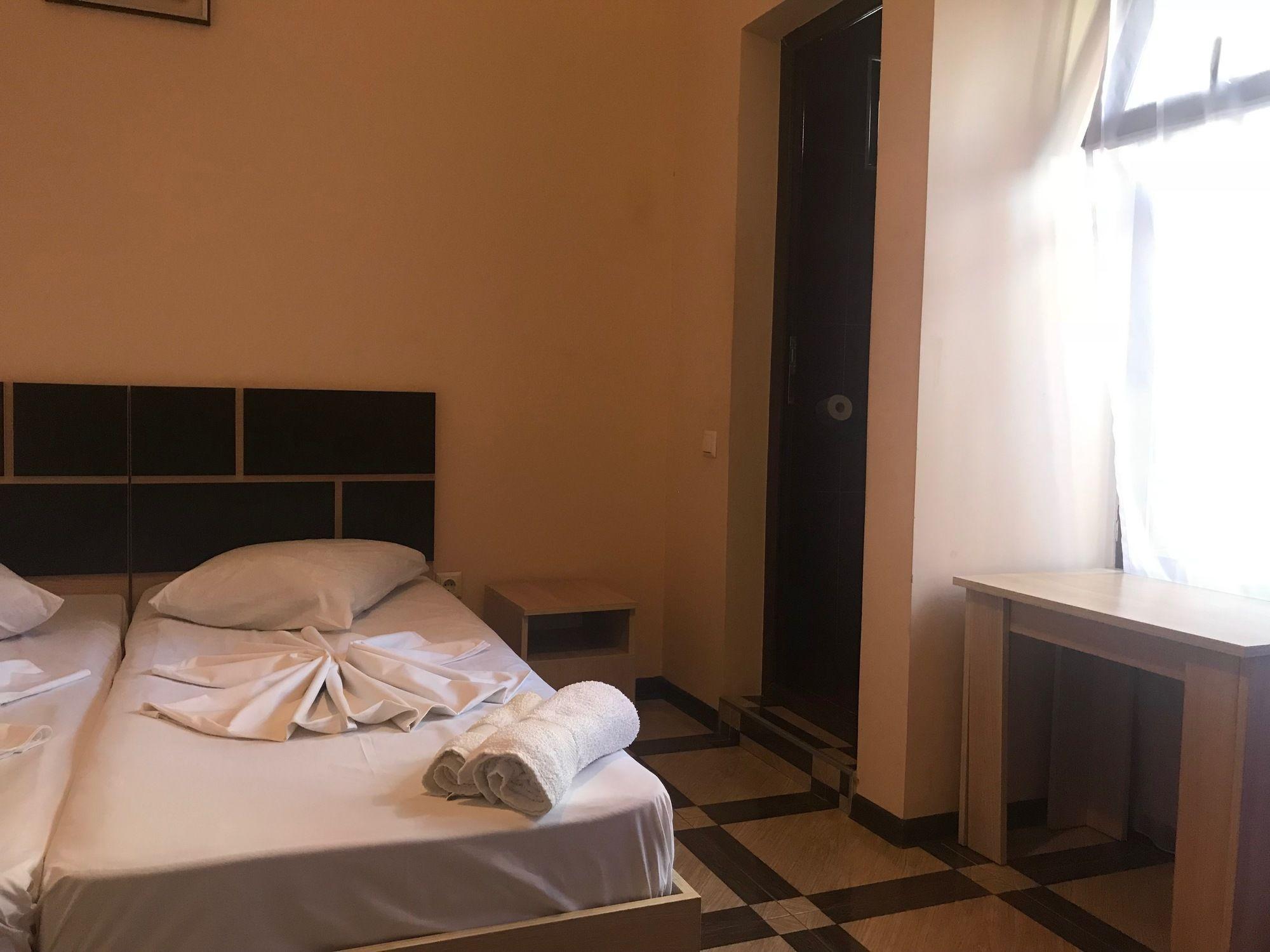 Holiday House Batumi Luaran gambar