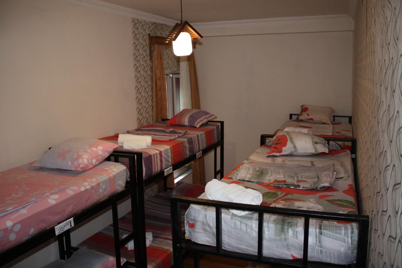 Holiday House Hotel Batumi Luaran gambar